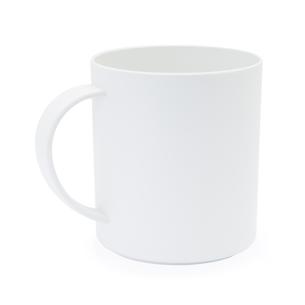 Tazas y vajilla parcha